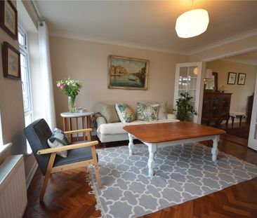 Manor House Court, West Street, Epsom, Surrey, KT18 7RN - Photo 1