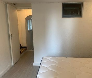 Location Appartement 2 pièces 35m² PIERREFEU DU VAR 83390 - Photo 3