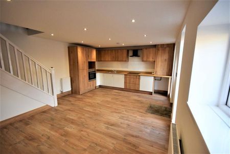 1 bedroom House To Let Total Size: 496 SQ FT - Photo 4