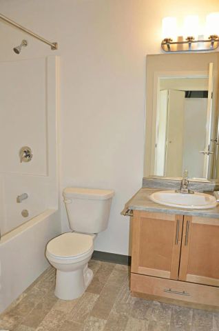 Promenade on Jacklin — 2 Bedroom - Photo 5