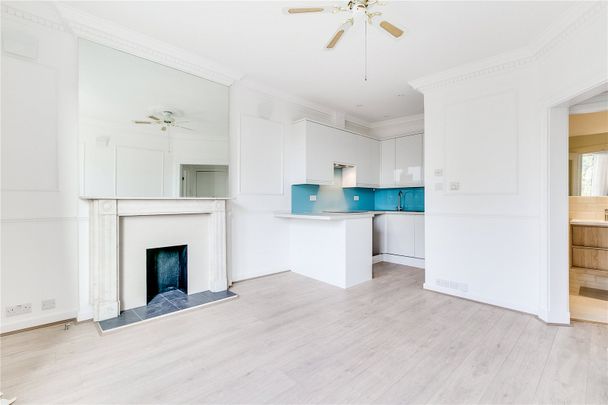 Russell Road, Holland Park, W14, London - Photo 1