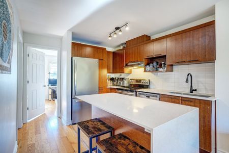 Appartement à louer - Montréal (Villeray/Saint-Michel/Parc-Extension) (Parc-Extension) - Photo 2