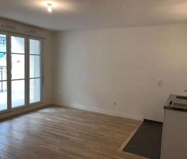 Location Appartement 1 pièce 34m² LE PLESSIS ROBINSON 92350 - Photo 3