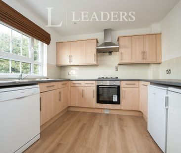 3 bedroom house to rent Keynshambury Road, GL52 - Photo 5