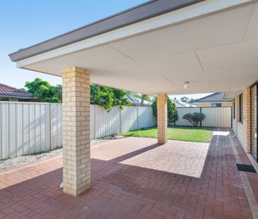 8 Meerup Drive, Success, WA 6164 - Photo 1