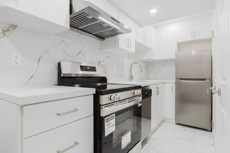 For Lease - 349 Bamberg Crescent, Waterloo, Ontario - Photo 3