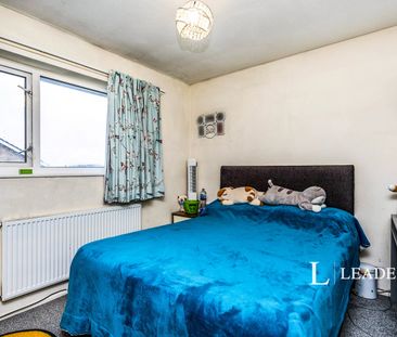 3 bedroom house to rent Rusper Road, Horsham, West Sussex, RH12 - Photo 3