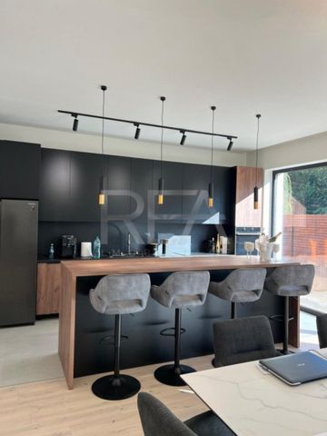 Vila individuala cu piscina exterioara si garaj | Erou Iancu - Photo 3