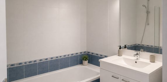 Appartement Tours 2 pièce(s) 49.97 m2 - Photo 2