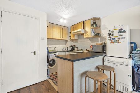 Trundleys Road, London, SE8 - Photo 3