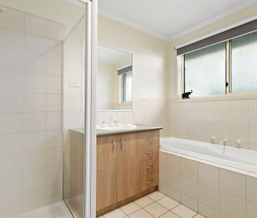 Modern Living in Mill Park - Photo 5