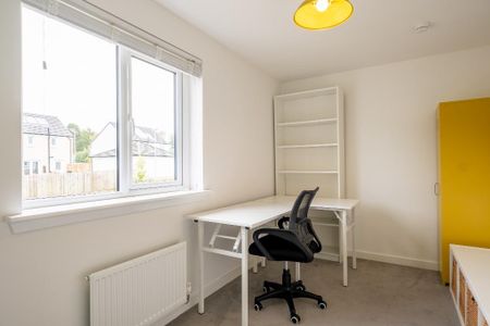 2 bedroom terraced house to rent - Photo 4