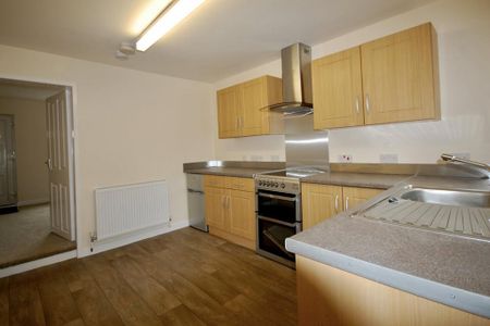 2 bedroom terraced house to rent - Photo 5