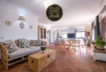 Benahavis, Andalusia 29679