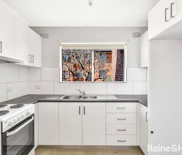 Two Bedroom Apartment - Photo 4