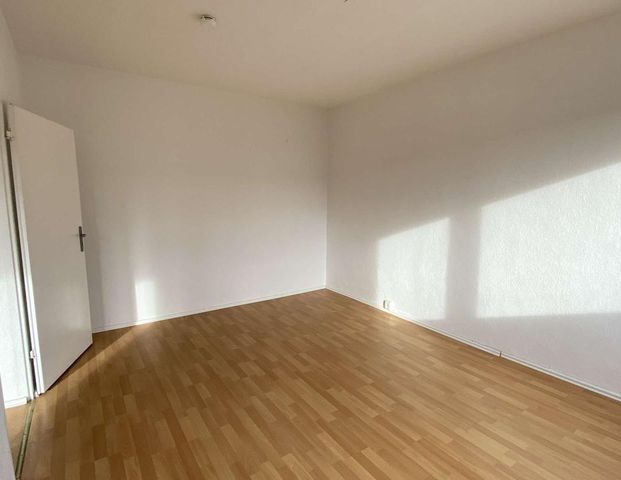 +++ Hier wartet eine schöne 2 Raum Wohnung auf Sie +++ - Photo 1