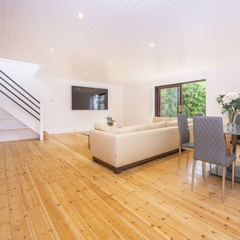 2 bedroom cottage to rent - Photo 1