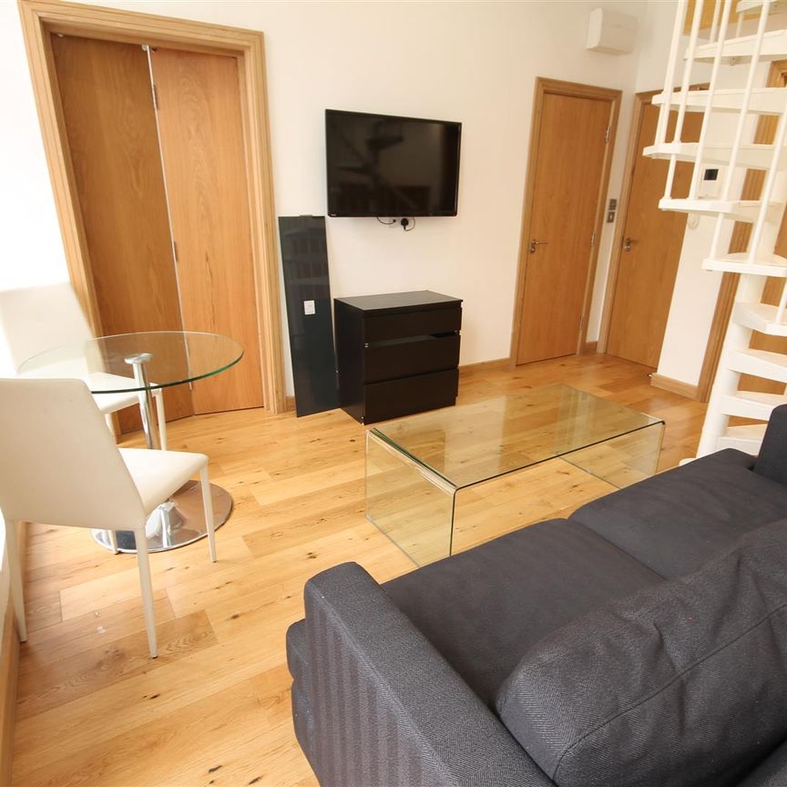 Murton House, Newcastle Upon Tyne - Photo 1