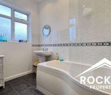 3 bedroom terraced house to rent - Photo 4