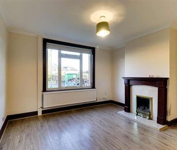 Alfold Road, Cranleigh, GU6 - Photo 3