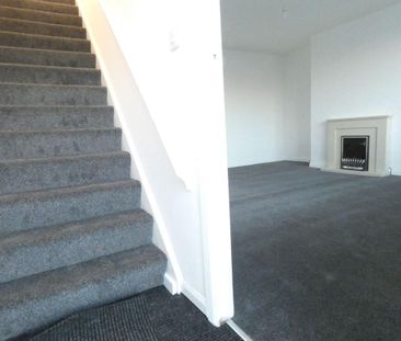 2 bed terraced house to rent in NE63 - Photo 3