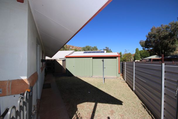 16 Sunset Court, 0870, The Gap Nt - Photo 1