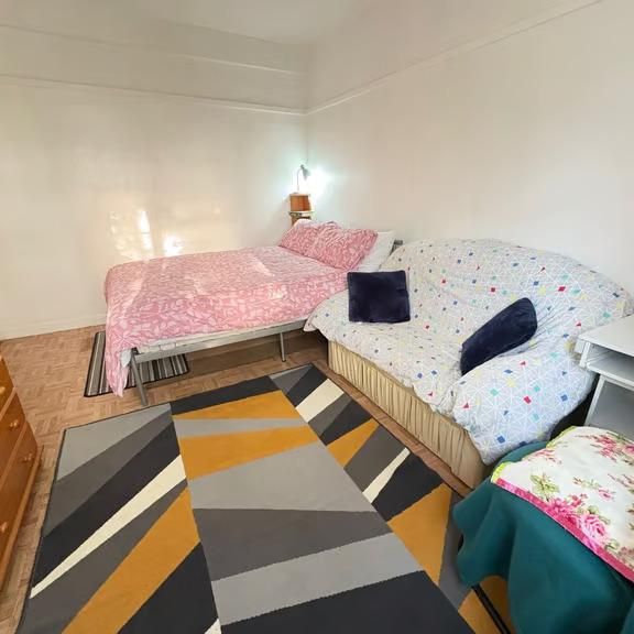 2 bedroom flat share to rent - Photo 1