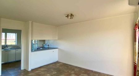 2 BRM, 1 Bathroom Home, In The Heart Of Old Papatoetoe - Photo 3