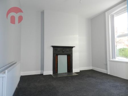 7 De Burgh Square, *4 Bed Student*, Derry - Photo 2