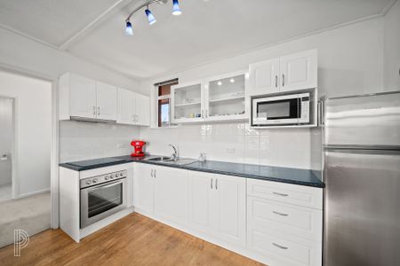 48/22 Moore Street, Turner ACT 2612 - House For Rent | Domain - Photo 3