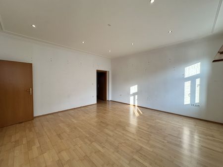 Provisionsfrei – WG-fähige 3-Zimmer-Wohnung mit separater Küche in sehr zentraler Lage– im Grazer Bezirk Geidorf - Foto 4