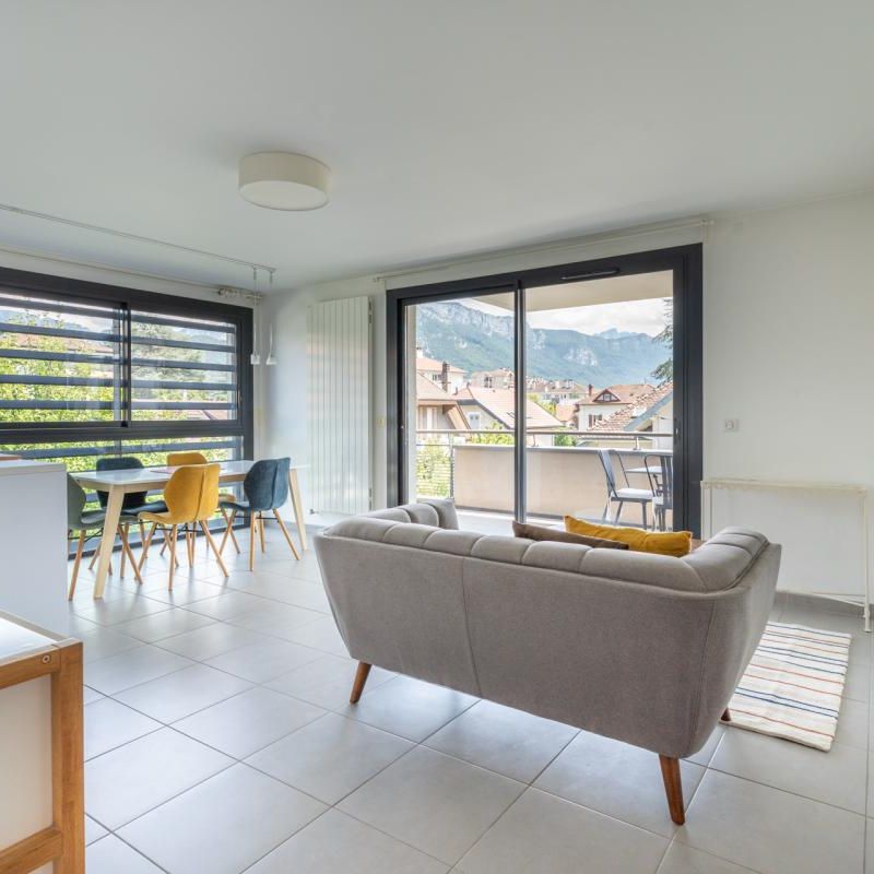Location Appartement 3 pièces Meublé 68m² ANNECY 74000 - Photo 1