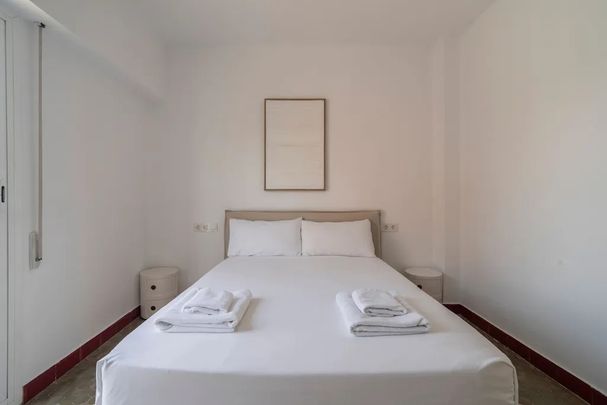 Carrer de Francesc Cubells, Valencia, Valencian Community 46011 - Photo 1