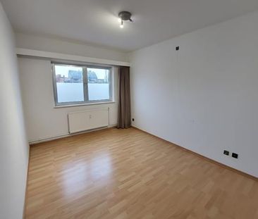 Appartement te huur - Photo 3