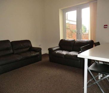 Ensuite Rooms By The Train Station, CV1 - Photo 2