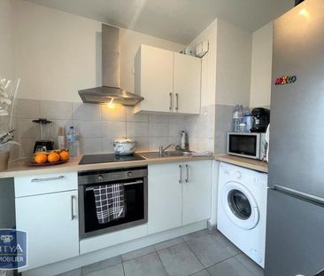 Location Appartement 2 pièces 42m² CHATEAURENARD 13160 - Photo 5