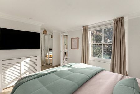 Belgrave Gardens, St John's Wood, London, NW8 0QY - Photo 3