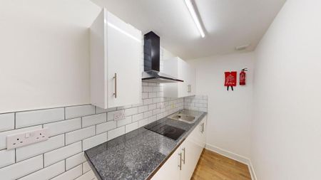 1 bedroom flat to rent - Photo 4
