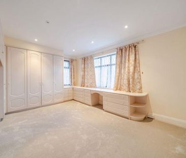 3 bedroom detached house to rent - Photo 3