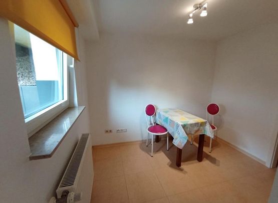 Helle 2,5-Zimmer-Wohnung mit großer Terrasse - Photo 1