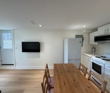 For Lease - 145 Harrison Drive Unit# Lower 1, Newmarket, Ontario - Photo 2