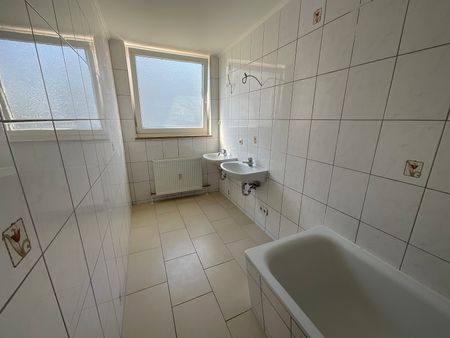 Renovierte 3-Zimmer-Wohnung in Nürnberg-Langwasser - Foto 2