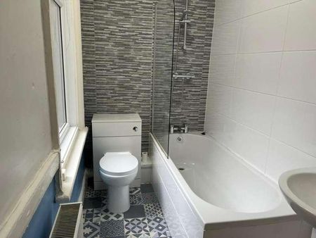 North Albert Street, Fleetwood, FY7 - Photo 5