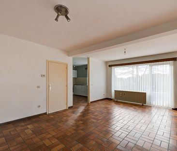 VERZORGD APPARTEMENT MET 3 SLAAPKAMERS, RUIM TERRAS EN AUTOSTAANPLA... - Foto 3