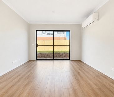 Pakenham - Photo 3