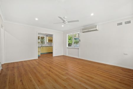 Spacious Family Home in a Convenient Location - Photo 5