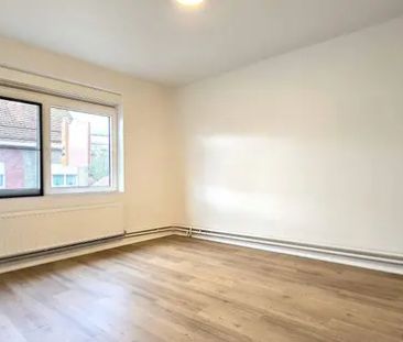 Compleet nieuwe, energiezuinige woning met tuin en doorgang - Photo 4