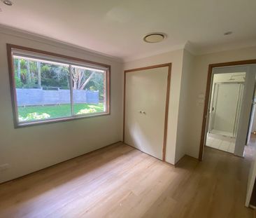 Spacious 4-Bedroom + Study Family Home for Rent – Wyoming, NSW - Photo 1