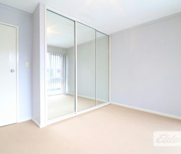 Two-Bedroom Townhouse with Air Conditioning in Canley Vale - Photo 4