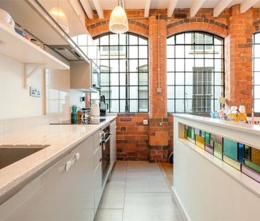 2 bedroom end of terrace house to rent - Photo 5